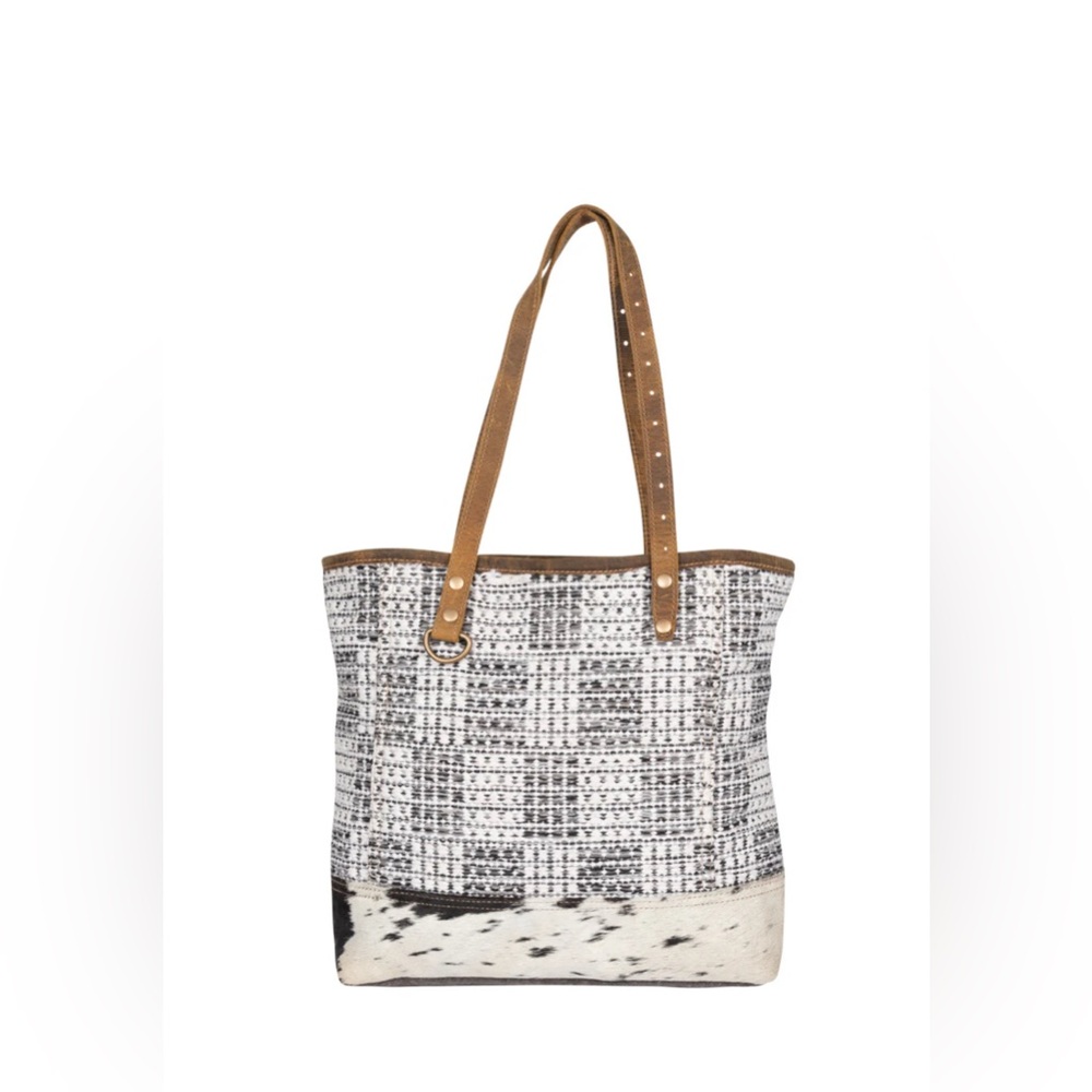 Myra Bag-Amazing Maze Tote - Picture 5 of 15
